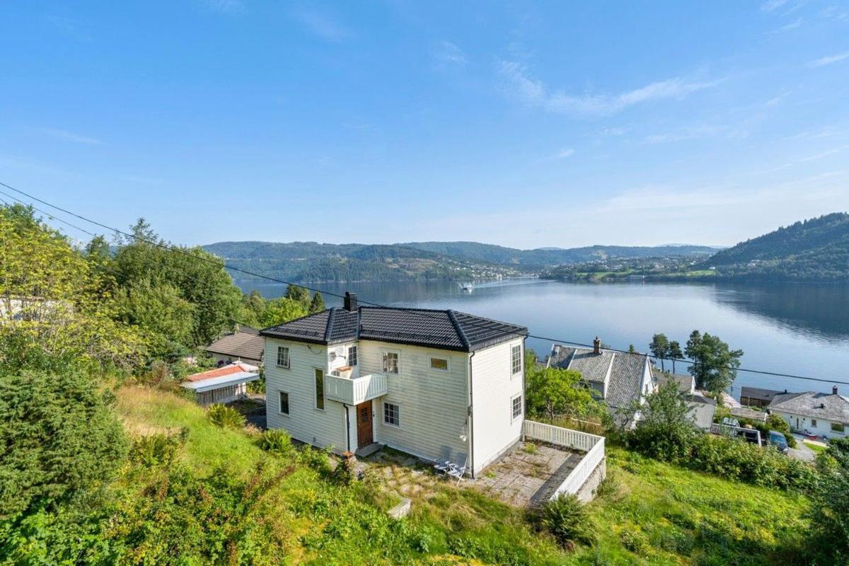 Fjordview Rentals Берген Экстерьер фото